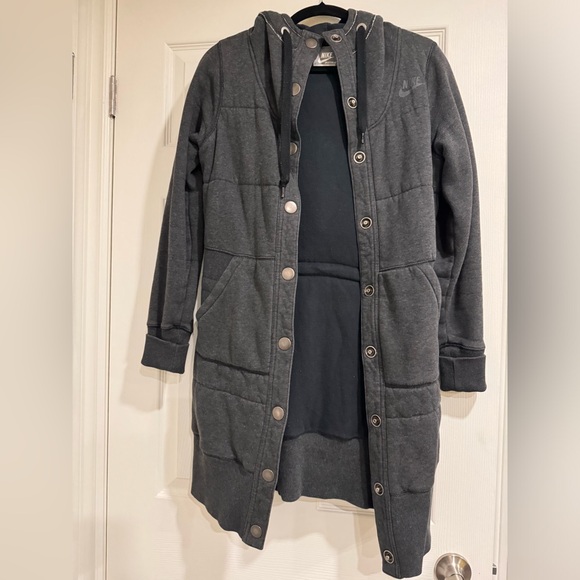 Women’s Size Small Nike Jacket - Picture 2 of 8